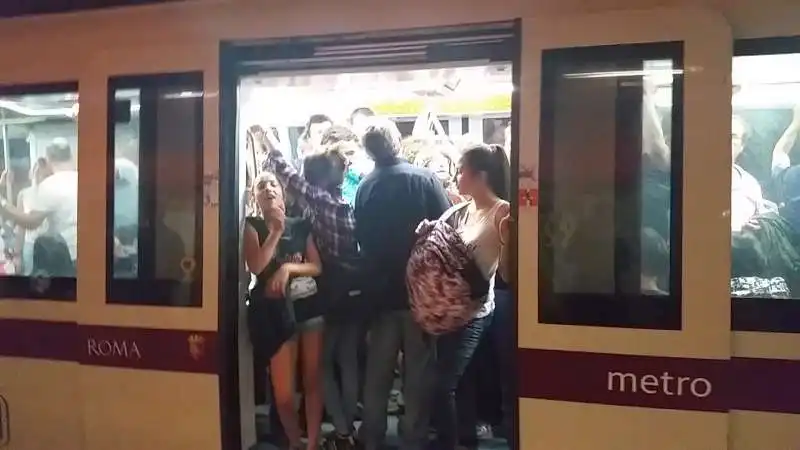 METRO ROMA