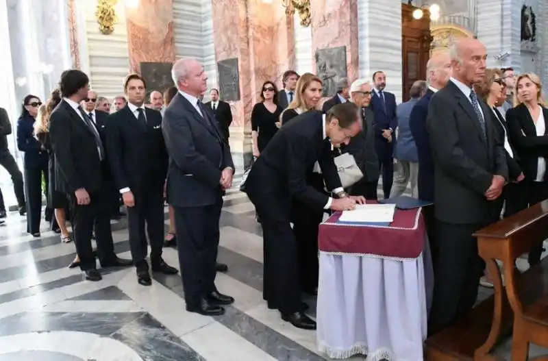 partecipanti ai funerali del principe carlo giovanelli (4)