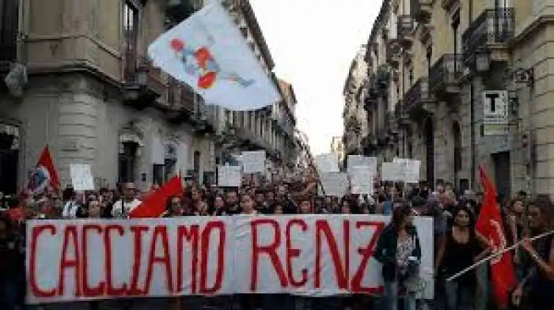 RENZI A CATANIA 3