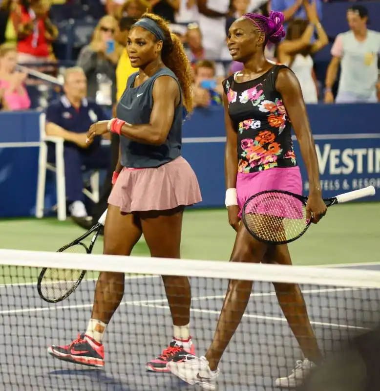 SERENA VENUS WILLIAMS