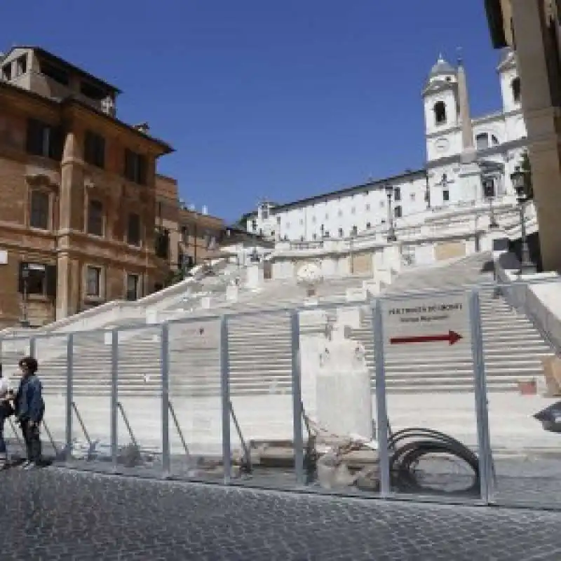 TRINITA' DEI MONTI