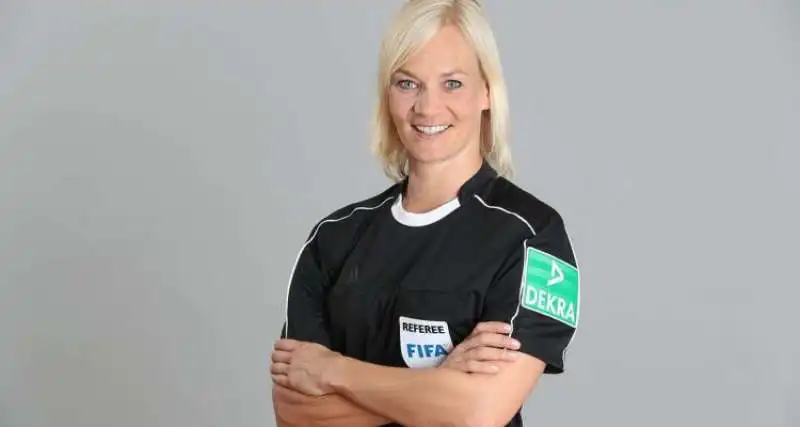 BIBIANA STEINHAUS