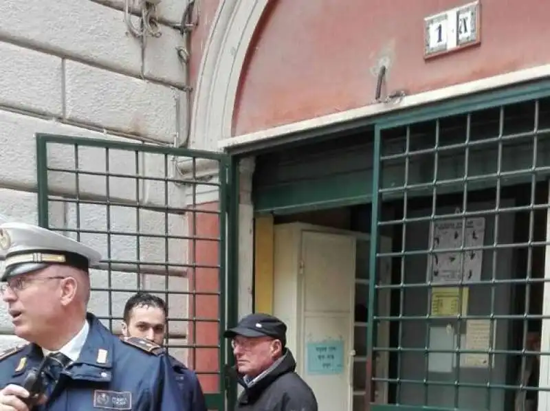 coppia aggredita da un malese all'esquilino