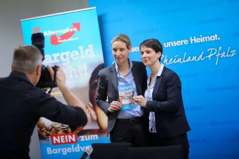 FRAUKE PETRY E ALICE WEIDEL 