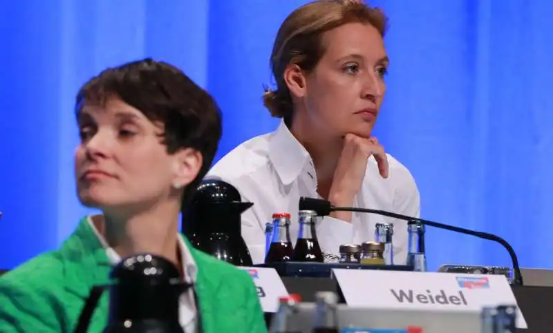 FRAUKE PETRY E ALICE WEIDEL 