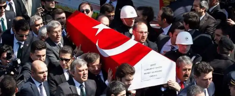 FUNERALI TURCHIA