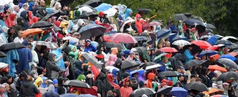 GP MONZA PROVE SOSPESE TEMPORALI