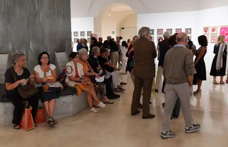 invitati all inaugurazione della mostra batticuori (2)