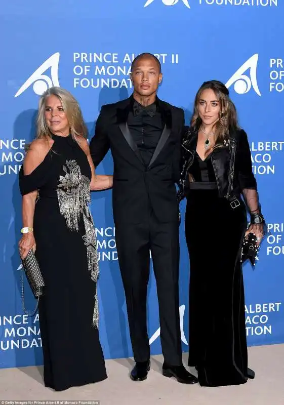 jeremy meeks e chloe green con la madre tina 2 6