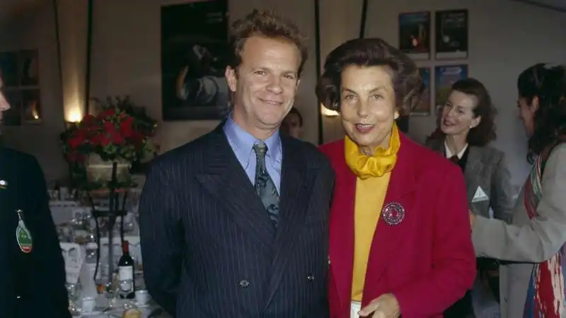 LILIANE BETTENCOURT E FRANCOIS MARIE BANIER