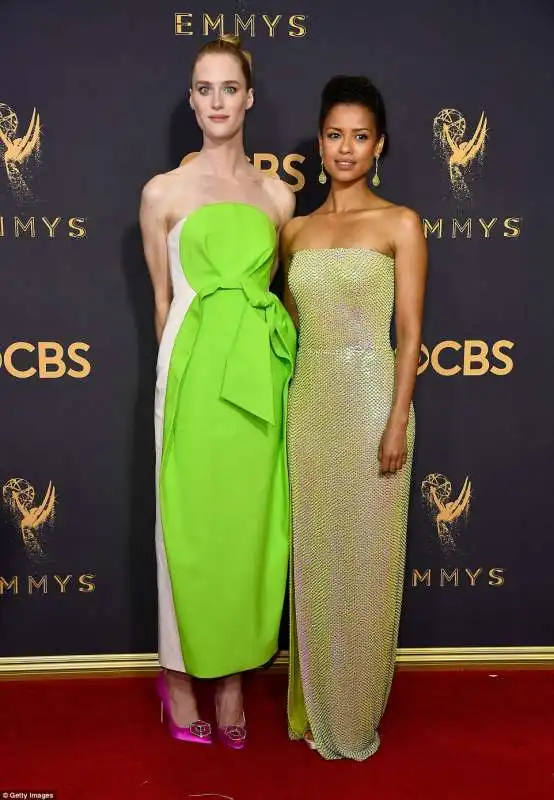 mackenzie davis e gugu mbatha raw 