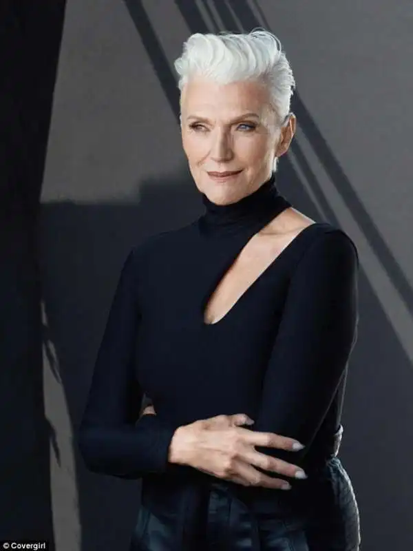 maye musk per covergirl