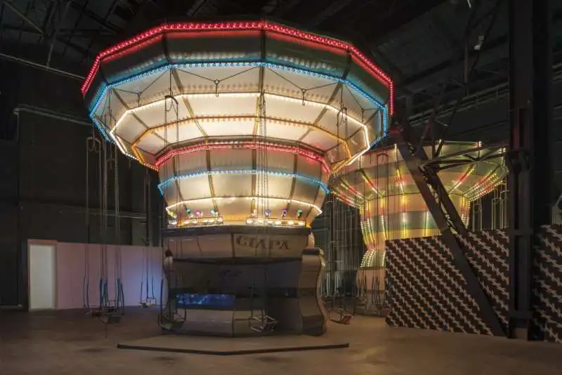 OPERA DI CARSTEN HOLLER 