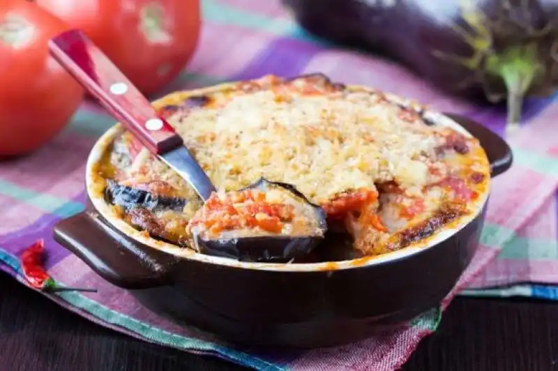 PARMIGIANA DI MELANZANE    