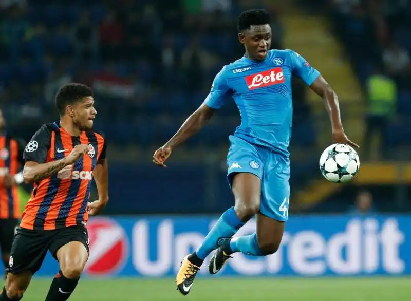 shakhtar napoli - 4