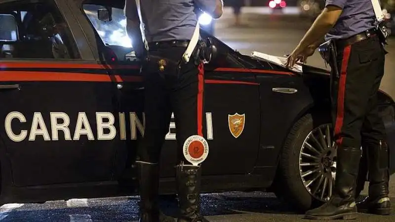 CARABINIERI ACCUSATI DI STUPRO