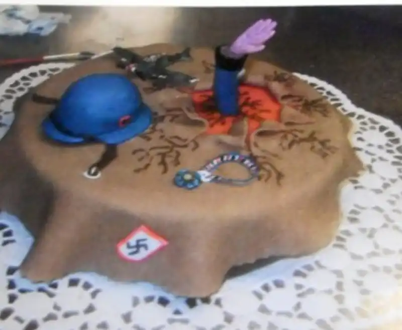 TORTA HITLER 2 