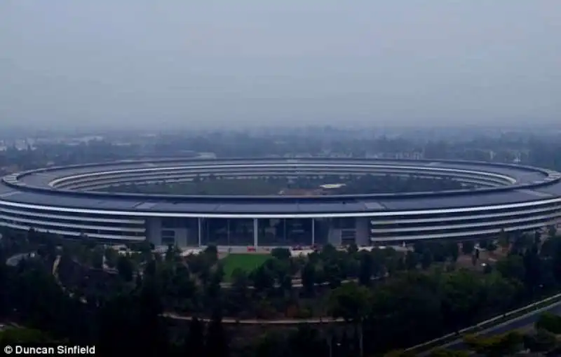 vista aerea apple park copia 3