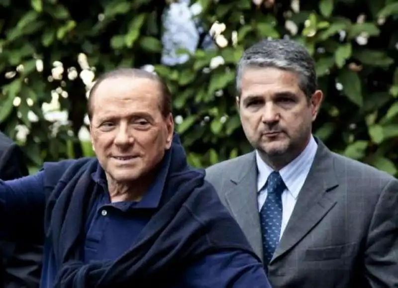 berlusconi con valentino valentini