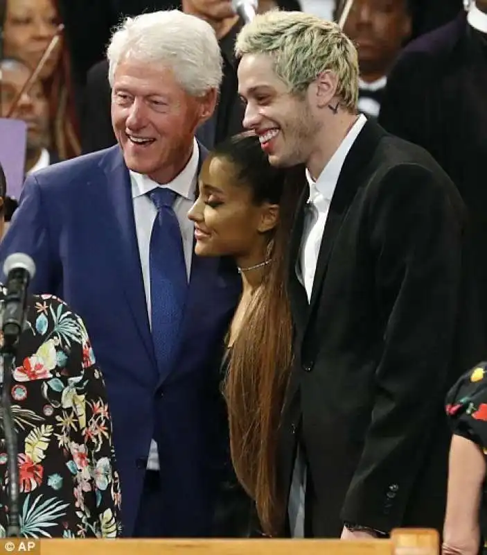 bill clinton ariana grande