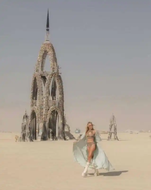 burning man 8