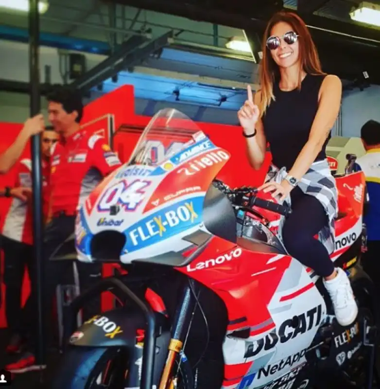 dovizioso alessandra rossi 5