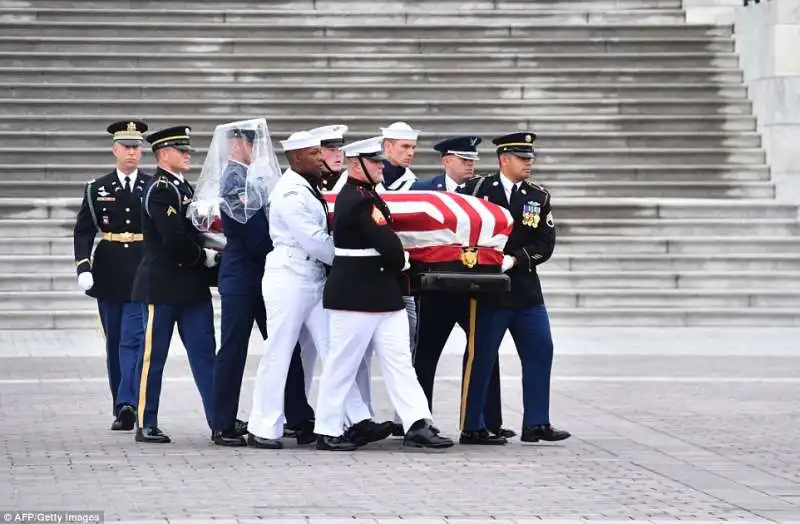 funerali john mccain 2