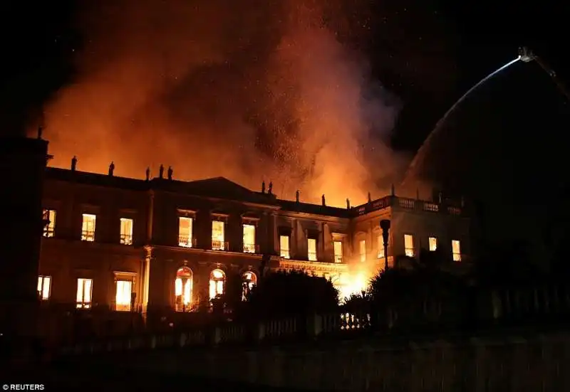 incendio museo nazionale rio de janeiro 20