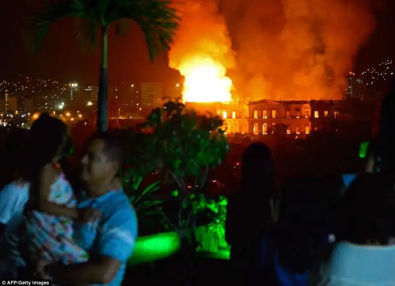 incendio museo nazionale rio de janeiro 8