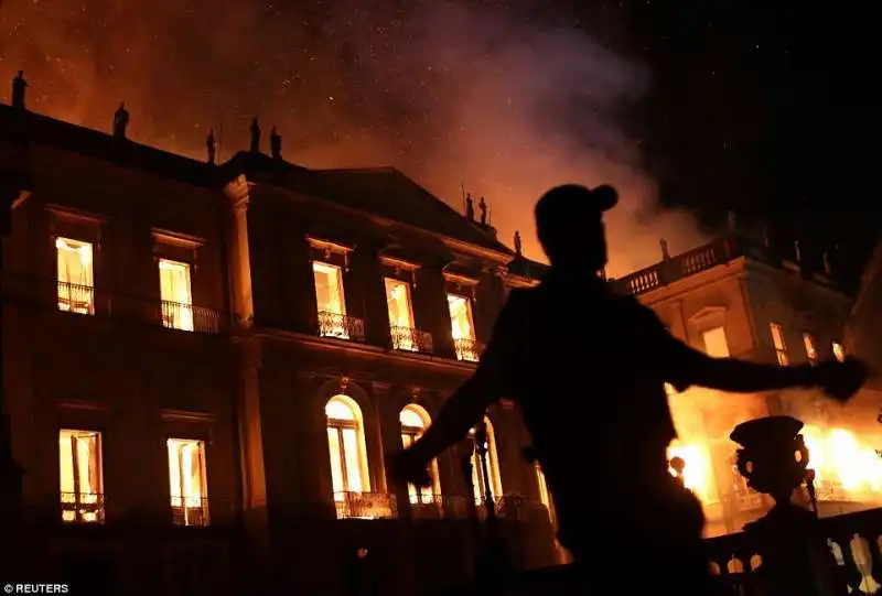 incendio museo nazionale rio de janeiro 9