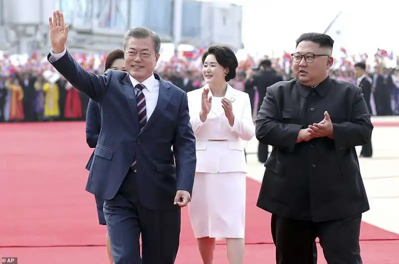 incontro kim jong un moon jae in 27