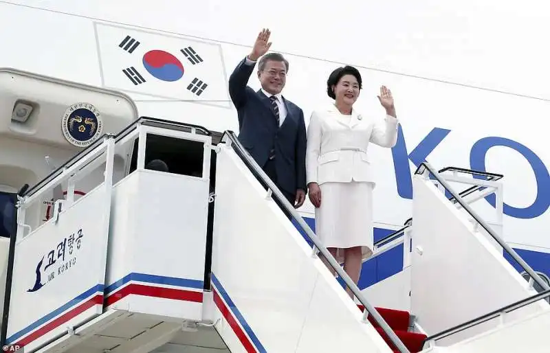 incontro kim jong un moon jae in 35