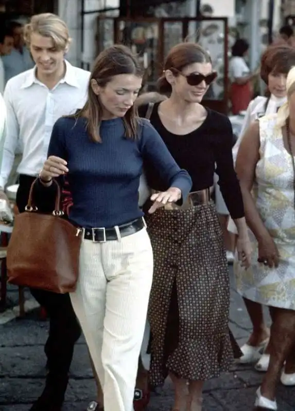 jackie kennedy e caroline 'lee' radziwill 3