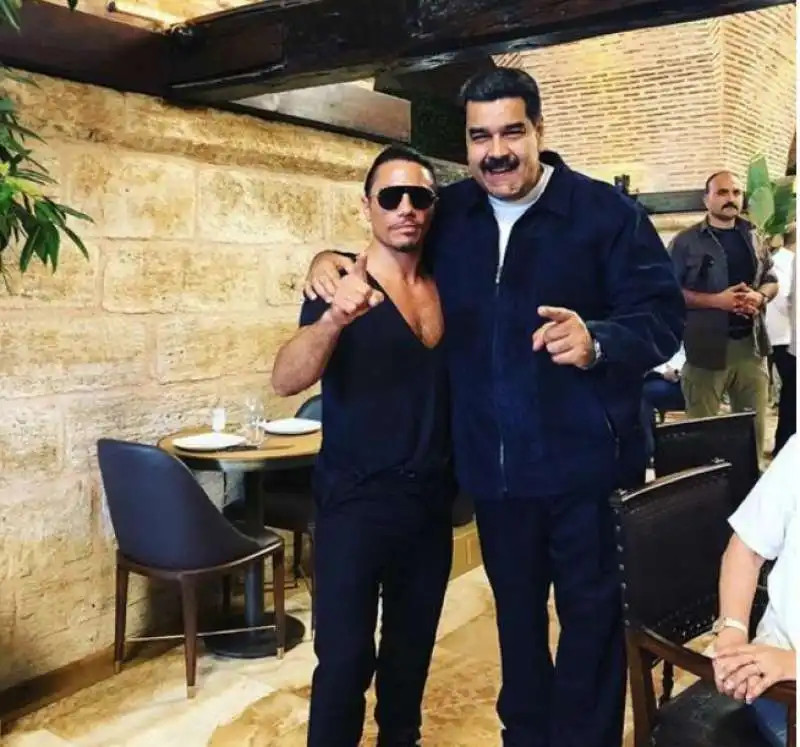 maduro da salt bae  