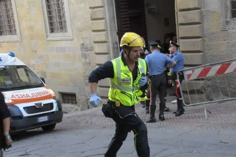 morti soffocati all'archivio di stato di arezzo 14