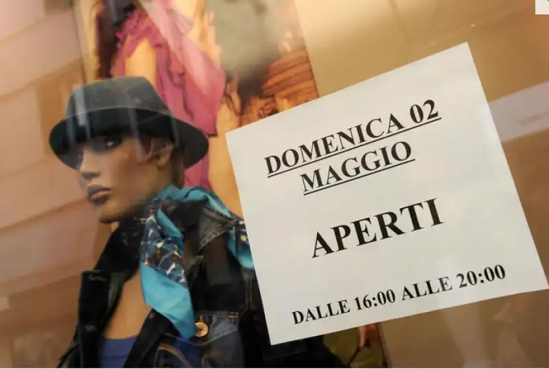 negozi aperti