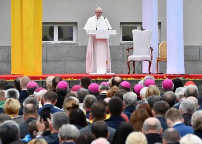 PAPA BERGOGLIO IN ESTONIA 