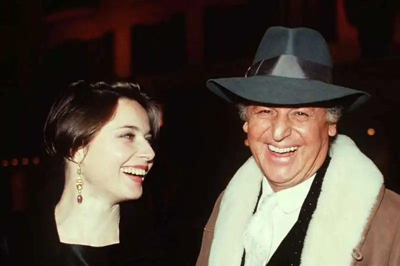 RENZO ARBORE ISABELLA ROSSELLINI