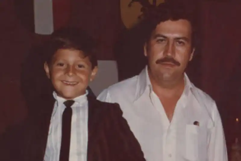 Sebastián Marroquín e il padre pablo escobar