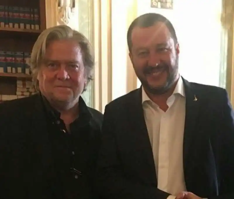 STEVE BANNON SALVINI