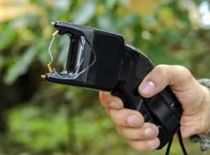 taser 4