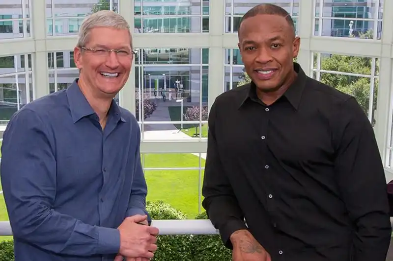 TIM COOK DR. DRE