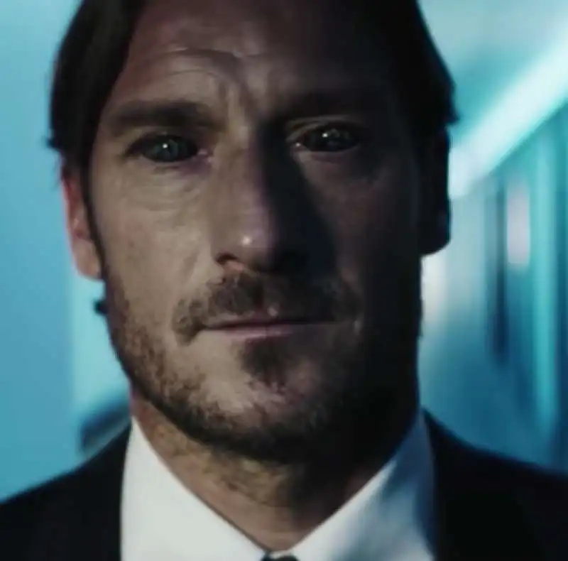 totti e de rossi nello spot della roma venom  1