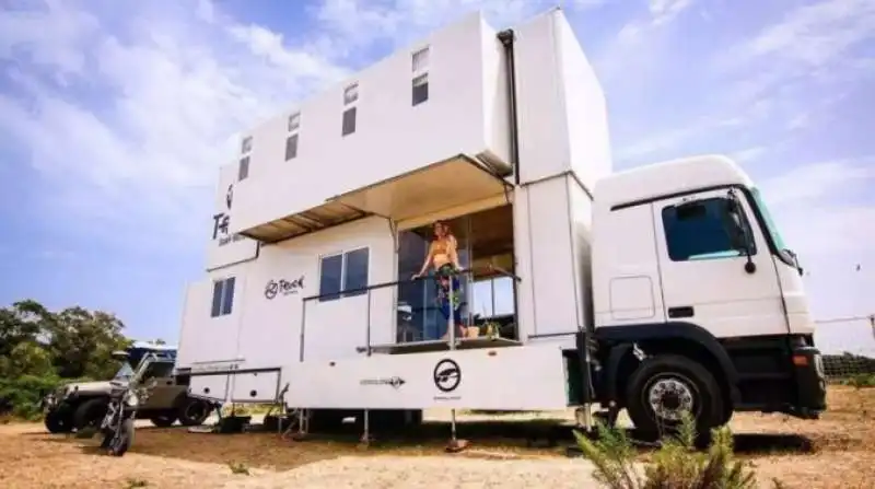 truck surf hotel 7