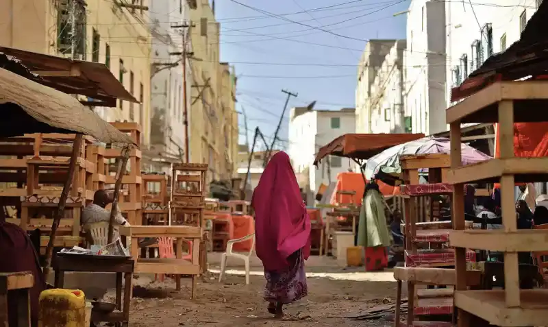 UNA STRADA DI MOGADISCIO