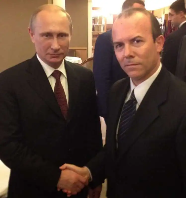 vladimir putin e gianluca savoini