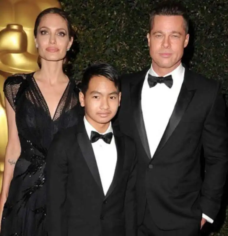 angelina jolie, brad pitt e maddox 1