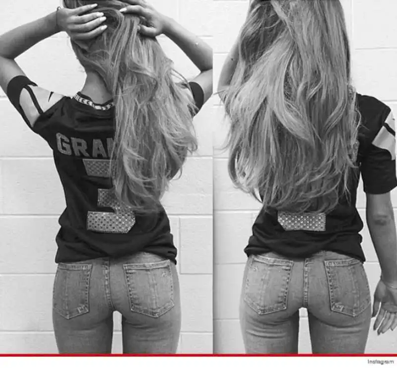 ariana grande lato b 10