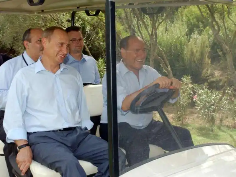 berlusconi e putin a villa certosa