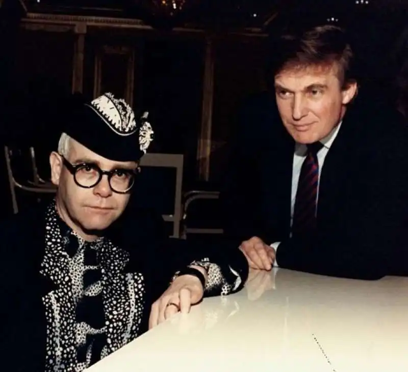 donald trump e elton john 2